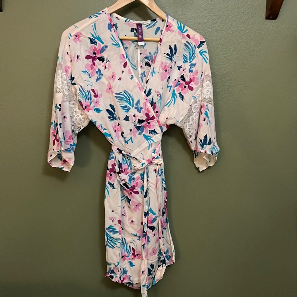 Floral robe